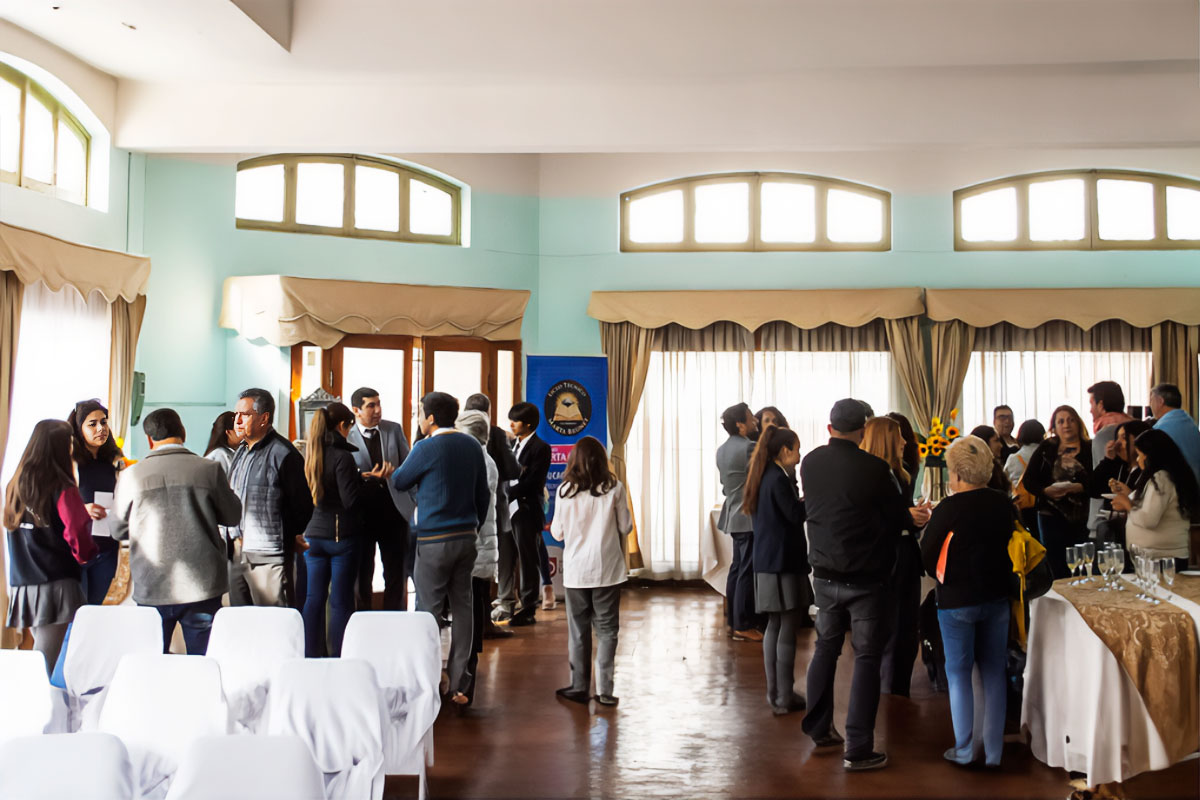 Ceremonia de Bienvenida Becarias y Becarios 2023 Fundación Carmen Goudie